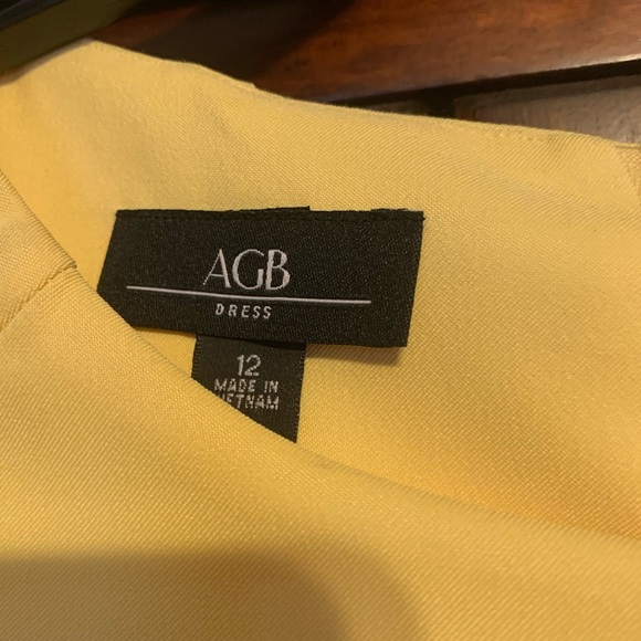 AGB Dress - Picture 3 of 4